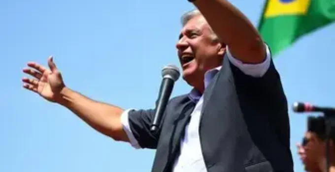 Lula e Flávio Bolsonaro