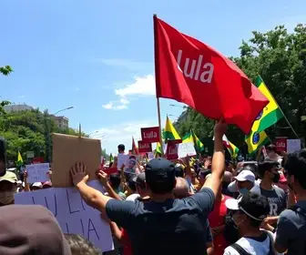 ato em apoio a Lula