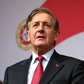 PT busca ex-prefeito de Belo Horizonte
