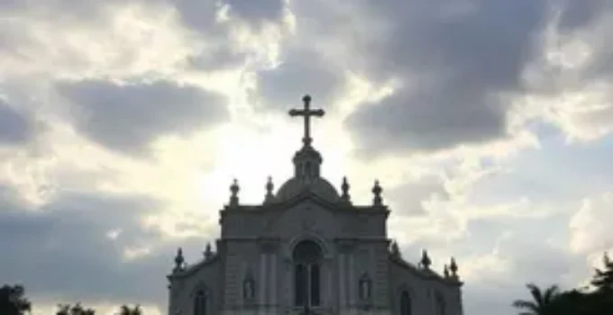 funcionamento dos serviços em BH